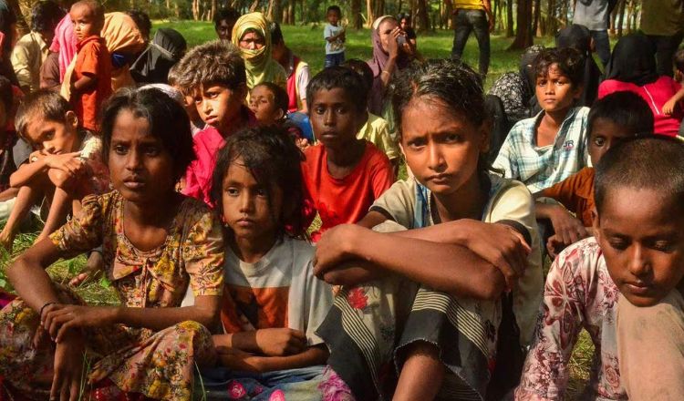 ইন্দোনেশিয়ায় আটক ১৩০ রোহিঙ্গা